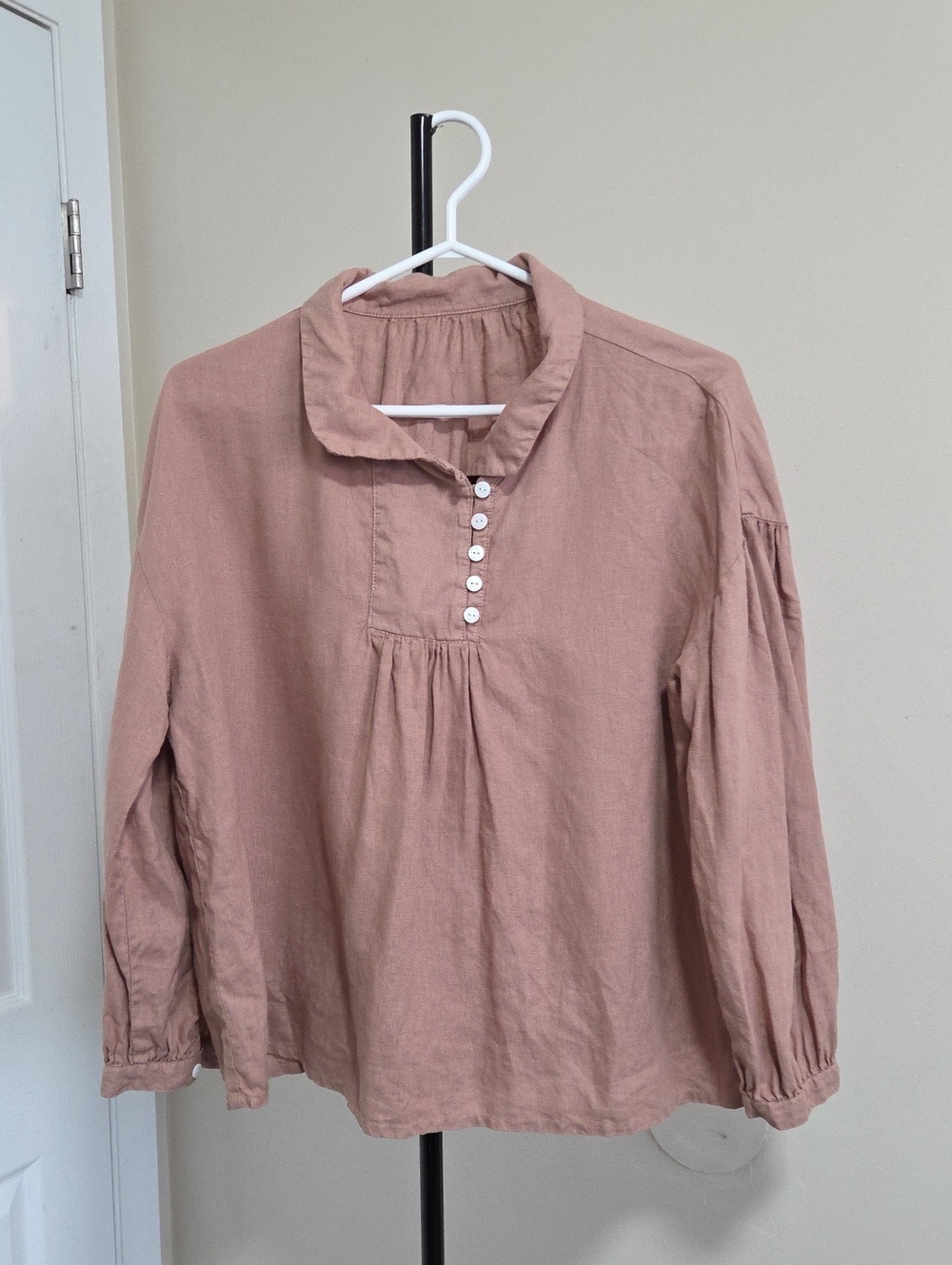 Dusty Mauve Linen Long-Sleeve Button Pullover Blouse